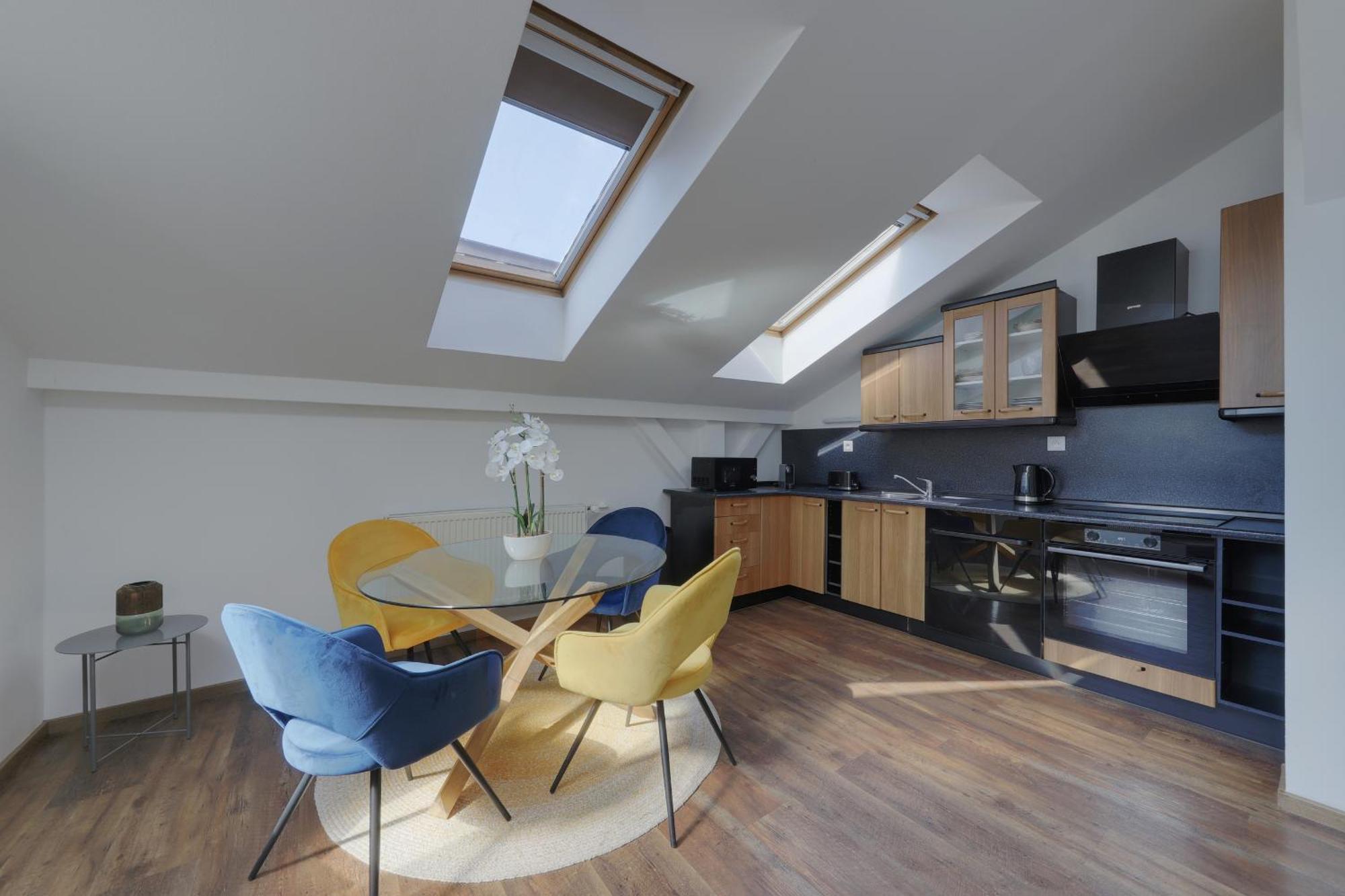 Aneri Apartment Old Town Bratislava Bagian luar foto